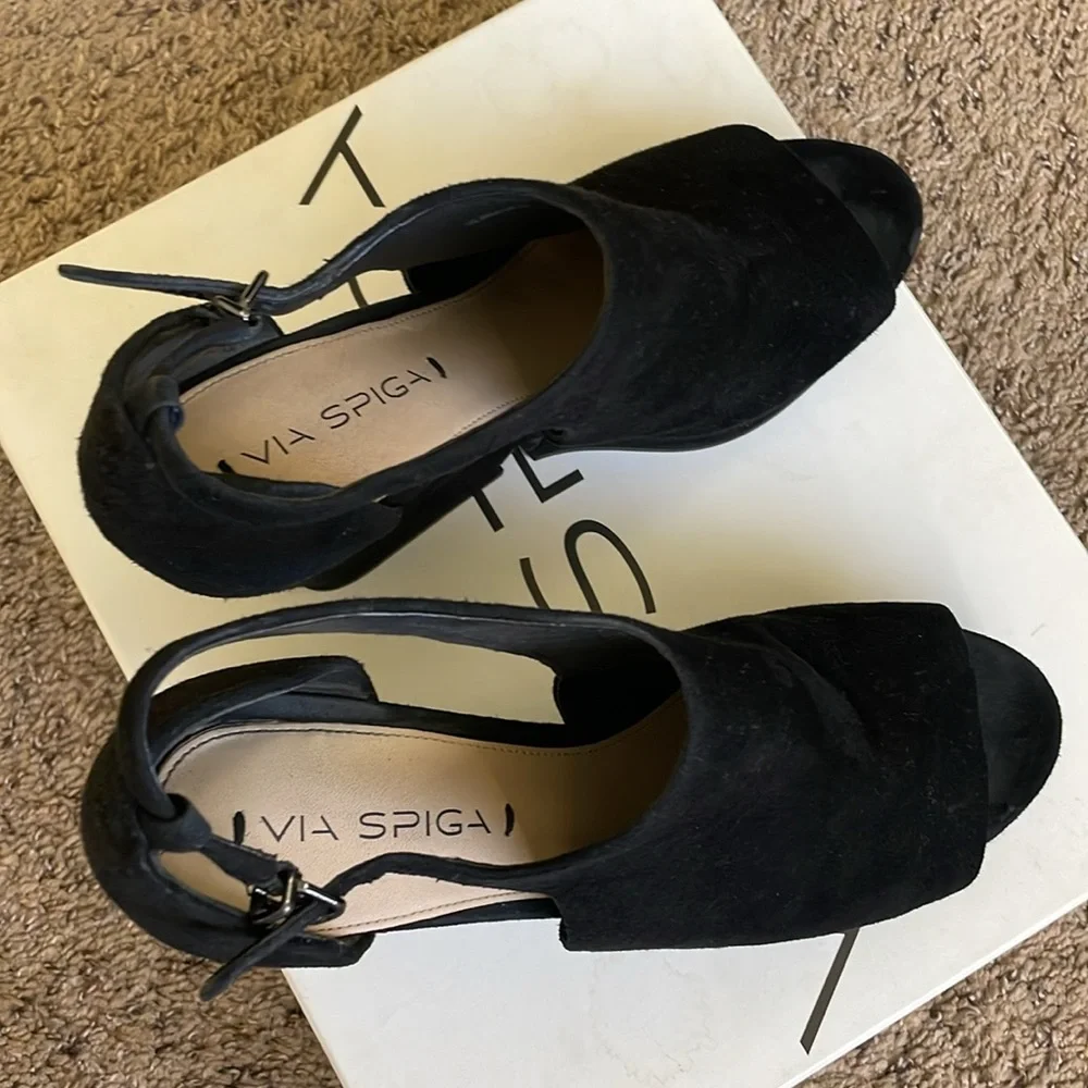 Via Spiga V Wren Black chunky platform heels